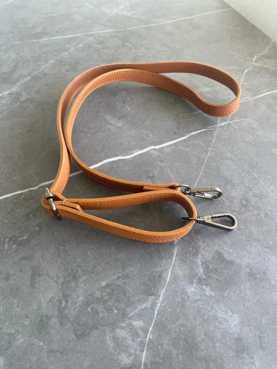 Genuine Leather Colorblock Trapezoid Tote Bag in Black, Olive & Tan. BRAND NEW. - Picture 5 of 5